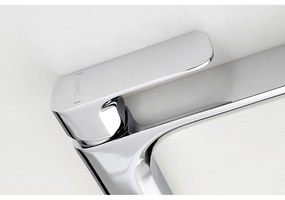 Стояща батерия за мивка в лъскаво-сребрист цвят Spy – Sapho