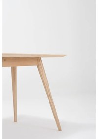 Трапезна маса от масивен дъб 80x80 cm Stafa – Gazzda