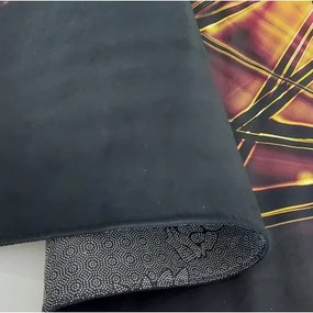 Черен килим със смела шарка Широчина: 160 см | Дължина: 220 см