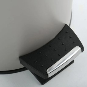 Кафяво-сиво стоманено кошче за боклук с педал 3 l Adonis – Spirella