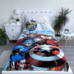 Детско одеяло от микроплюш 100x150 cm Avengers Heroes - Jerry Fabrics