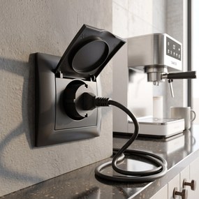 Единичен контакт със заземяване и капаче OSTE JNH005-G Black