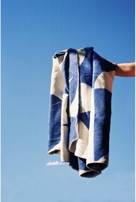 Синьо /кремаво одеяло 150x200 cm Tul – noo.ma