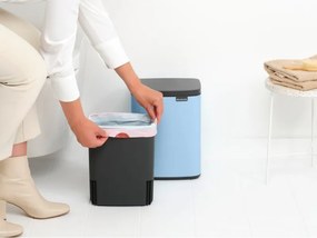 Кош за боклук Brabantia Bo Small 1006631, 7 л, Плавно и безшумно отваряне, Противоплъзгаща основа, Светлосин