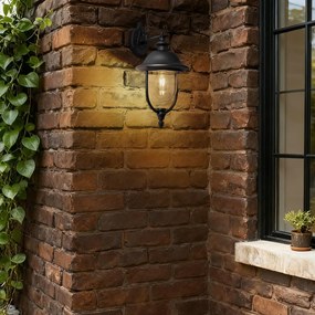 Класическа външна стенна лампа черна с прозрачно стъкло IP44 - Genoa