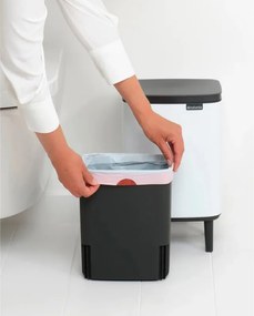 Кош за боклук Brabantia Bo Small Hi 1006643, 7 л, Повдигнат, Плавно и безшумно отваряне, Противоплъзгаща основа, Бял
