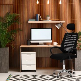 Ергономичен офис стол в черно