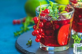 Картина на платно – Червен коктейл