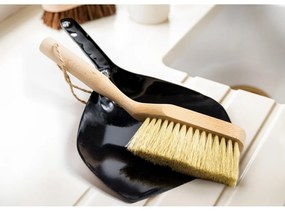 Комплект метла и лопатка от букова дървесина Natural Elements - Kitchen Craft