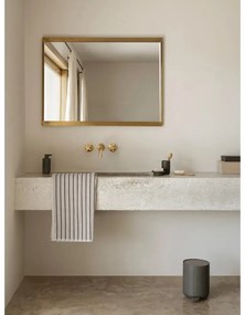 Сива сапунерка от полиресин Kua – Blomus