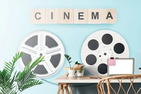 Самозалепващ тапет – Филмова лента