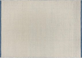 Син/бежов ръчно изработен вълнен килим 140x200 cm Lenu – noo.ma