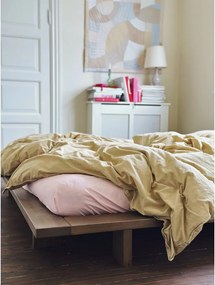 Кафяво единично легло от масивен бор с включена подматрачна рамка 120x200 cm Japan – Karup Design