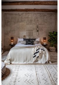 Кремав ръчно изработен вълнен килим подходящ за пране 140x200 cm Lakota Day – Lorena Canals