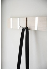 Черна стенна закачалка от масивен дъб Confetti – Rowico