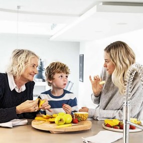 Кухненска везна Beurer KS 19 Berry, До 5 кг, ТАРА, Сензорно управление, LCD, Стъкло, Ултратънка, Червен