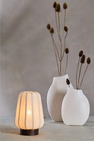 Бяла метална настолна лампа с текстилен абажур (височина 29 cm) Bibia – Light &amp; Living