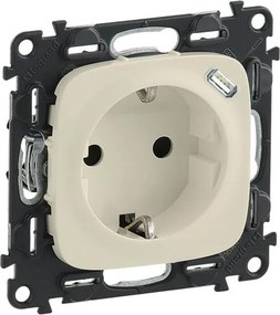 Legrand Контакт ШУКО 2P+E 16A + USB тип C 1.5A 7.5W цвят Крем Valena Allure - 753006