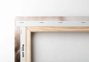 Картина на платно – Дървени букви с надпис Home