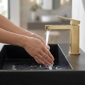 Умивалник мраморен композит Rea GOYA BLACK MAT 70CM