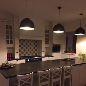 Висяща лампа черна с месингов интериор 40 см - Hoodi