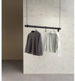 Черна стенна закачалка от масивен дъб 110 cm Swing L – LIND DNA