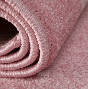 Детско килимче с балони в пастелно розово Ширина: 140 см | Дължина: 190 см