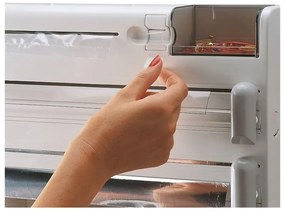 Бяла стенна пластмасова поставка за кухненско фолио и хартиени кърпи Parat – LEIFHEIT