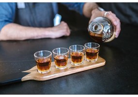 Дървена дъска за сервиране и 4 чаши за шотове Gentlemen's Hardware - Gentlemen's Hardware