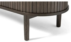 Кафяв скрин от декор от дъб с плъзгащи се врати 140x76x45 cm Meta – Unique Furniture