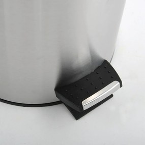 Стоманено кошче за боклук с педал в матово сребрист цвят 5 l Adonis – Spirella