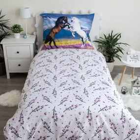 Единично памучно детско спално бельо 140x200 cm Horse "Meadow" – Jerry Fabrics