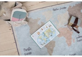 Памучен ръчно изработен детски килим подходящ за пране 140x200 cm Vintage Map – Lorena Canals
