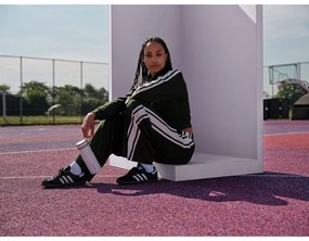 Бял термос от неръждаема стомана 470 ml IceFlow™ Bottle Twist Flip Frost – Stanley