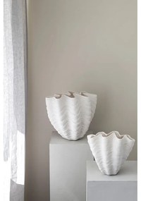 Бяла ваза от полирезин (височина 22 cm) Shell – Mette Ditmer Denmark