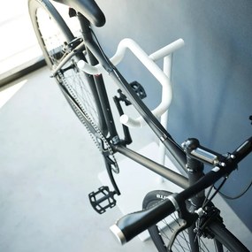 Стойка за велосипед Tower – YAMAZAKI