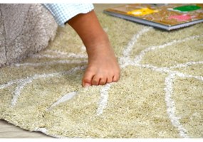 Ръчно изработен памучен детски килим подходящ за пране в цвят каки 75x100 cm Mini Monstera Olive – Lorena Canals