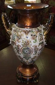 Ваза - тип амфора 095104