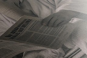 Картина на платно – Слон с вестници в тоалетната