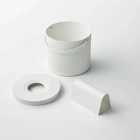 Метална кутия за носни кърпички Tower – YAMAZAKI