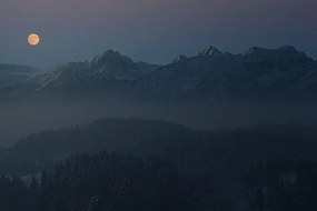 Фототапет – Пълнолуние над планините