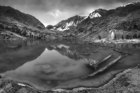 Фототапет – Величествени черно-бели планини