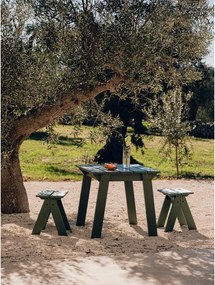 Градинска маса за хранене от масивен бор 77x79 cm Navo – noo.ma