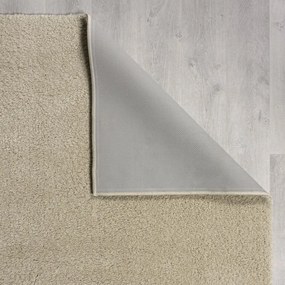 Бежов килим от рециклирани влакна подходящ за пране 120x170 cm Fluffy – Flair Rugs