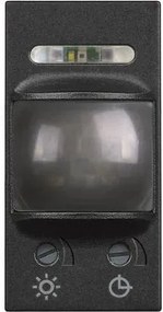 BTICINO Датчик за движение PIR, 105°, обхват 6m @ h1.2m, LED ≤ 50W, изисква неутрала, 1 мод. цвят Черен Classia  - RG4431