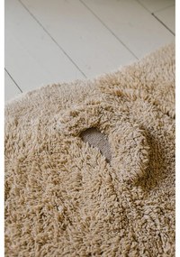 Бежов ръчно изработен памучен детски килим подходящ за пране 120x122 cm Bear – Lorena Canals