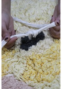 Жълт ръчно изработен памучен детски килим подходящ за пране 95x120 cm Ducky – Lorena Canals
