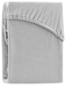 Светлосив еластичен чаршаф от тери 140x200 cm Ruby – Restilo