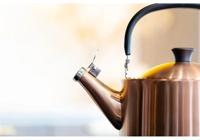 Чайник от неръждаема стомана в меден цвят 1,5 l Diamante – Vialli Design