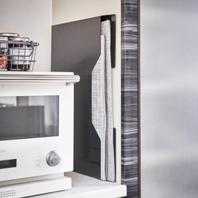 Метален държач за подложки за маса без пробиване Tower – YAMAZAKI